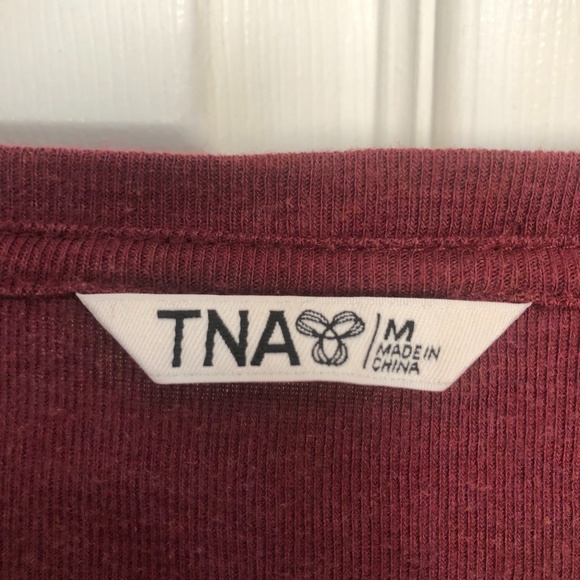 TNA Maroon V-Neck Sweater - Picture 2 of 2